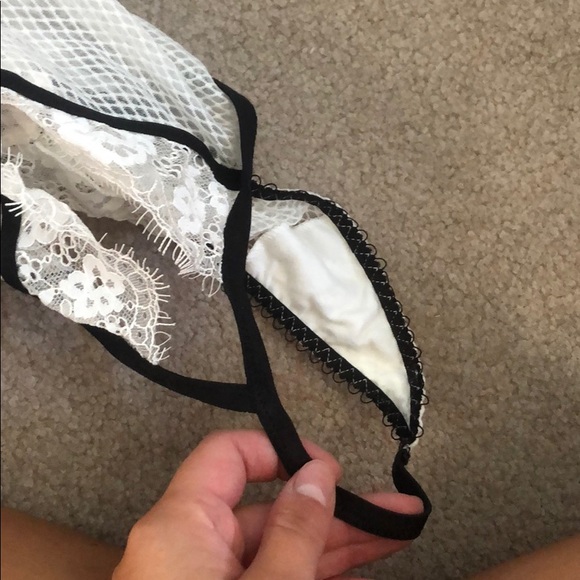 Super sexy Victoria’s Secret bodysuit! - Picture 6 of 6